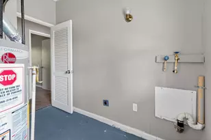 1672 Duxberry Ave, Columbus, OH 43219 - Photo 24