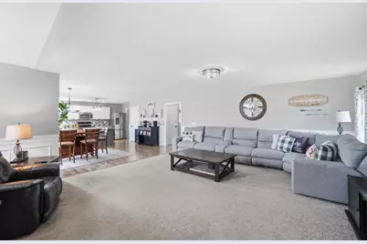 310 Park Trails Drive, Newark, OH 43055 - Photo 8