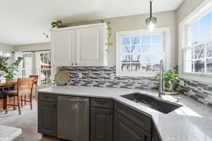 310 Park Trails Dr, Newark, OH 43055 - Photo 14