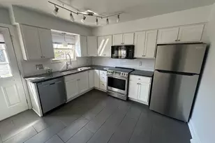4865 Dierker Rd, Columbus, OH 43220 - Photo 2