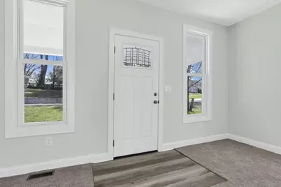 77 S Church Street, Thornville, OH 43076 - Photo 6