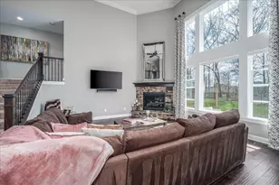 3877 Village Club Dr, Powell, OH 43065 - Photo 34