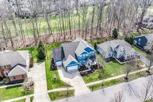 3877 Village Club Dr, Powell, OH 43065 - Photo 6