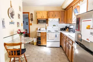 979 W Hubert Ave, Lancaster, OH 43130 - Photo 8