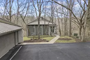 7985 Riverside Dr, Dublin, OH 43016 - Photo 4