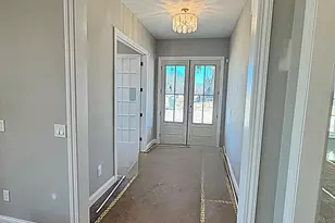 5442 Hickory Dr, Lewis Center, OH 43035 - Photo 4