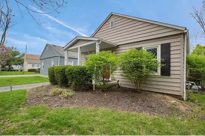 289 E Royal Forest Boulevard, Columbus, OH 43214 - Photo 4