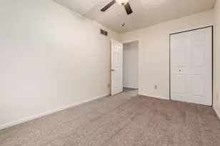 2245 Green Island Dr, Columbus, OH 43228 - Photo 22