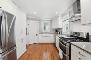 796 Gladden Rd, Columbus, OH 43212 - Photo 18