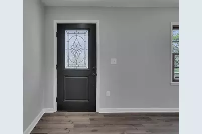 4596 Glenmawr Avenue, Columbus, OH 43224 - Photo 8