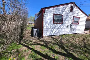 4915 Kresge Dr, Columbus, OH 43232 - Photo 6