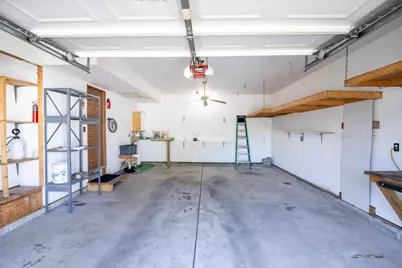 581 E Main Street, Circleville, OH 43113 - Photo 22