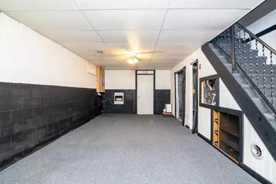 581 E Main Street, Circleville, OH 43113 - Photo 8