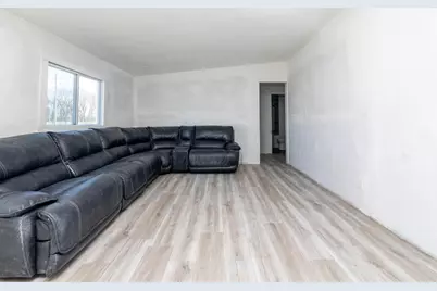 479 Town Street, Circleville, OH 43113 - Photo 6