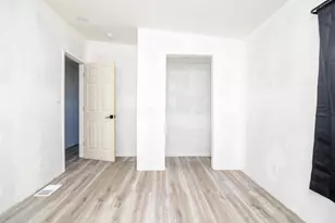 479 Town St, Circleville, OH 43113 - Photo 16