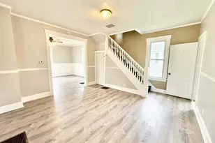 117 N Center St, Mount Vernon, OH 43050 - Photo 2