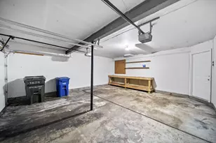 1628 Westmeadow Dr, Columbus, OH 43223 - Photo 46