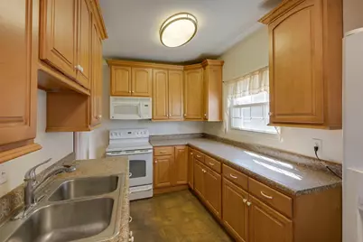 1129 Grandview Avenue, Columbus, OH 43212 - Photo 24