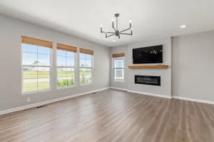 6886 Gelderland Dr, Hilliard, OH 43026 - Photo 10
