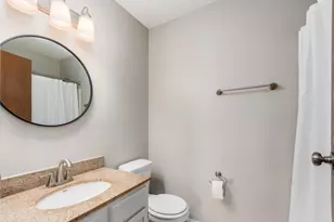 926 Cherry Bud Dr, Columbus, OH 43228 - Photo 26