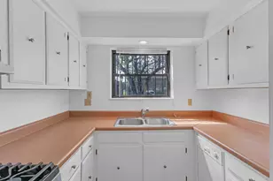 1326 Woodbrook Ln, Columbus, OH 43223 - Photo 10