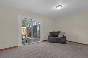 1326 Woodbrook Ln, Columbus, OH 43223 - Photo 6