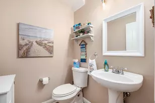 1611 Hampton Way, Grove City, OH 43123 - Photo 4