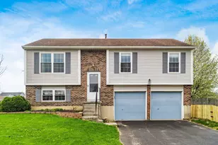 5397 Sawatch Dr, Columbus, OH 43228 - Photo 2