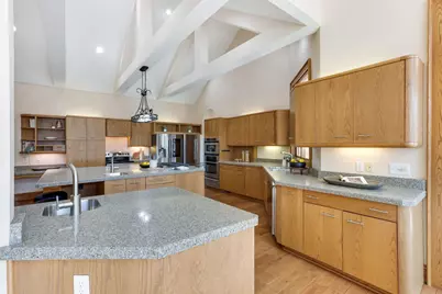 117 Lake Bluff Drive, Columbus, OH 43235 - Photo 36