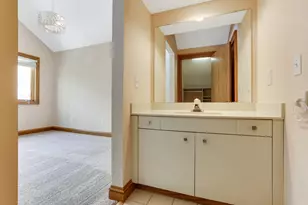 117 Lake Bluff Dr, Columbus, OH 43235 - Photo 56