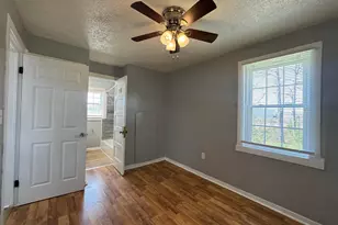 2351 Brooklyn Rd, Columbus, OH 43231 - Photo 6