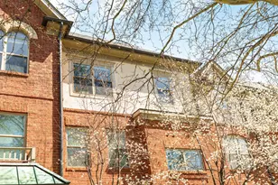 53 Buttles Ave, Columbus, OH 43215 - Photo 2