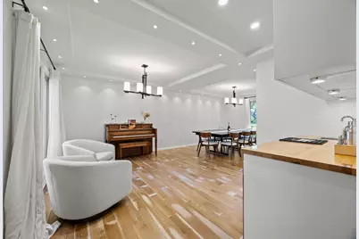 990 Venetian Way, Columbus, OH 43230 - Photo 6