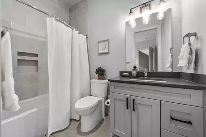 799 N 6th Street, Columbus, OH 43215 - Photo 32