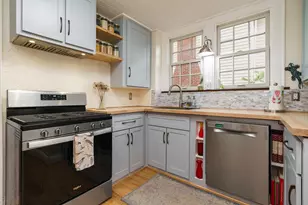 74 E Torrence Rd, Columbus, OH 43214 - Photo 12