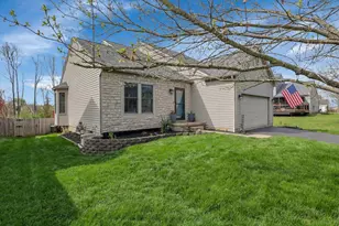 2684 Two Ridge Ave, Lancaster, OH 43130 - Photo 2