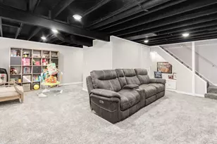 6161 Wrothston Dr, Columbus, OH 43228 - Photo 26