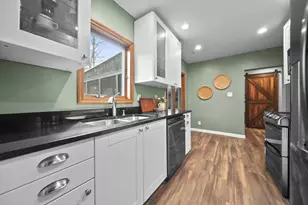 2701 Woodley Rd, Columbus, OH 43231 - Photo 14