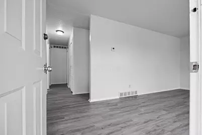 5936 Glennon Drive, Galloway, OH 43119 - Photo 2