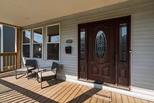 997 S Champion Ave, Columbus, OH 43206 - Photo 4