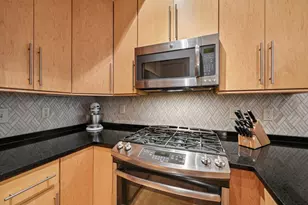 282 E Gay St, Columbus, OH 43215 - Photo 16