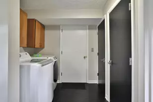 645 Beautyview Ct, Columbus, OH 43214 - Photo 46