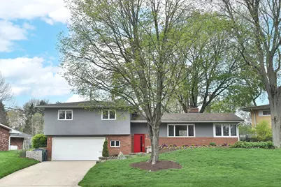 645 Beautyview Court, Columbus, OH 43214 - Photo 1