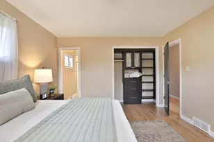 645 Beautyview Ct, Columbus, OH 43214 - Photo 30