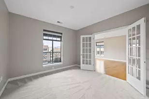 250 Daniel Burnham Square, Columbus, OH 43215 - Photo 22