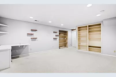 101 Walnut Woods Court, Columbus, OH 43230 - Photo 32