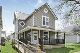 800 1/2 W Vine St, Mount Vernon, OH 43050 - Photo 2