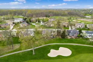 5695 Medallion Dr E, Westerville, OH 43082 - Photo 94