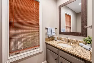 5695 Medallion Dr E, Westerville, OH 43082 - Photo 30