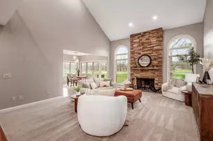 5695 Medallion Dr E, Westerville, OH 43082 - Photo 14